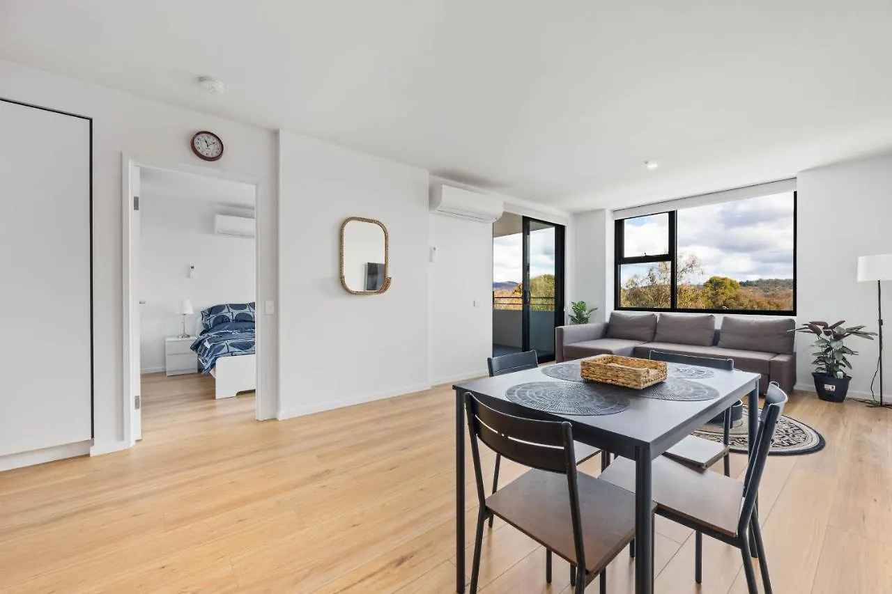 Spacious & Open 2 Bd 2Bth Unit In Canberra City 0*,  Australia